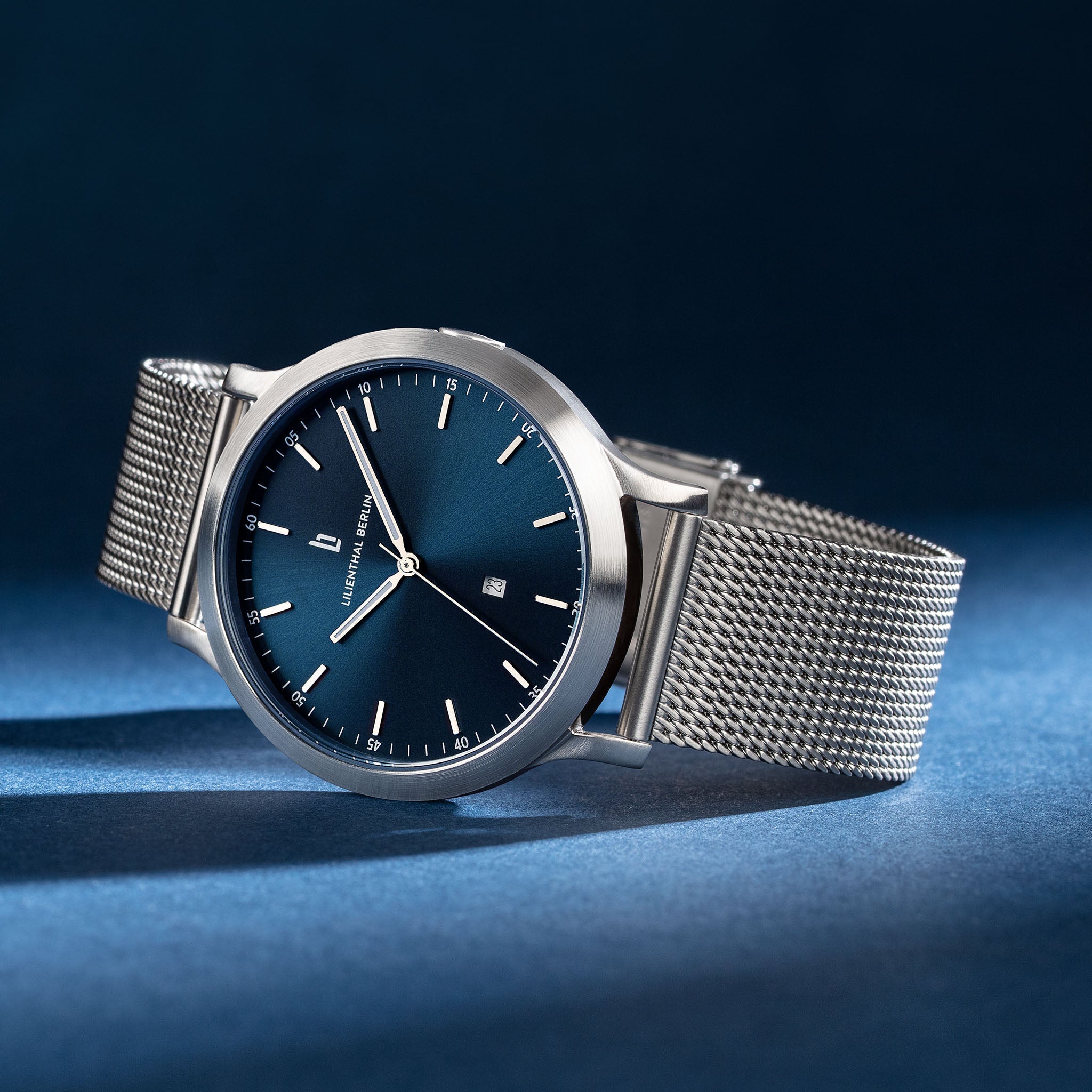 Huxley Silver Blue - Lilienthal Berlin