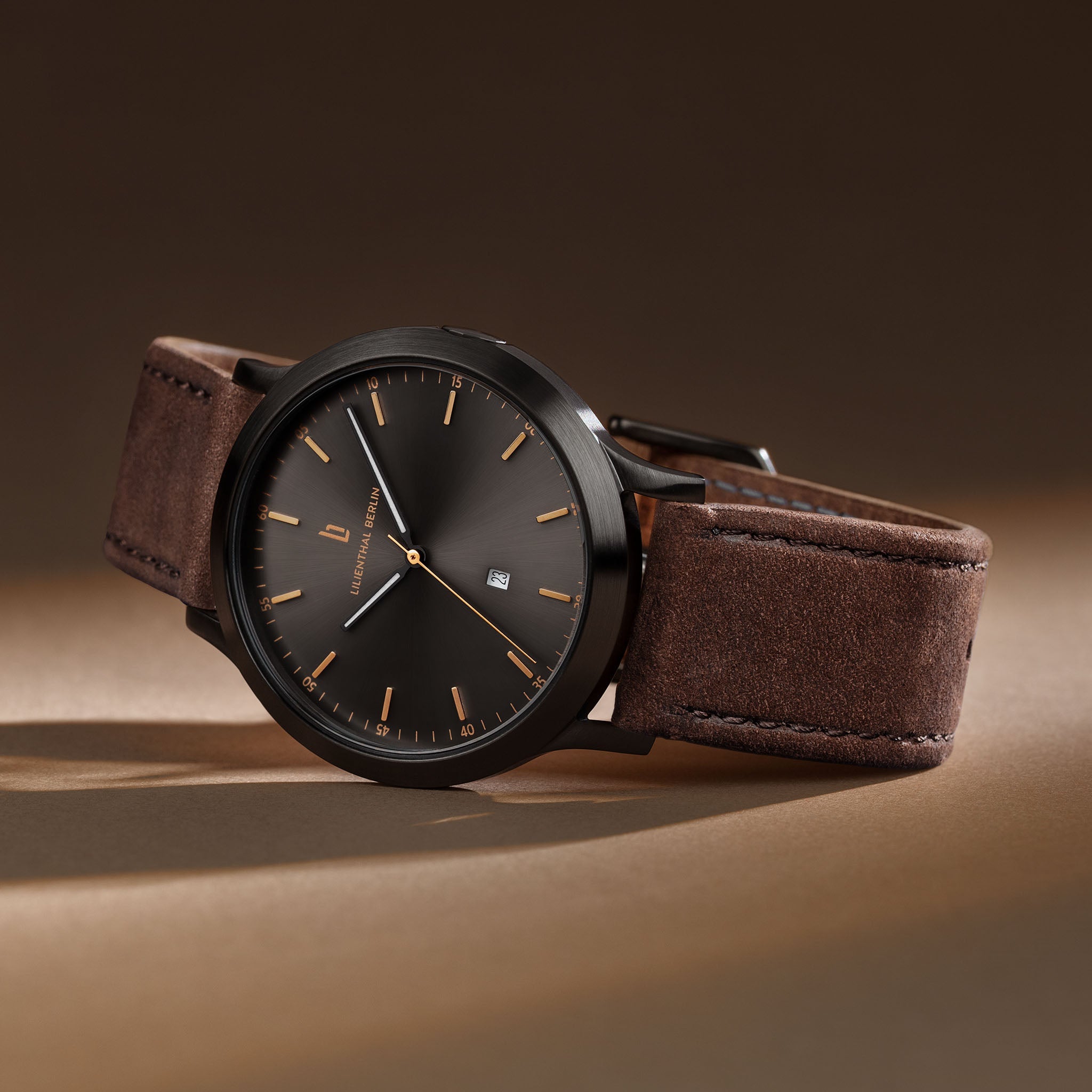 Huxley Black Bronze - Lilienthal Berlin