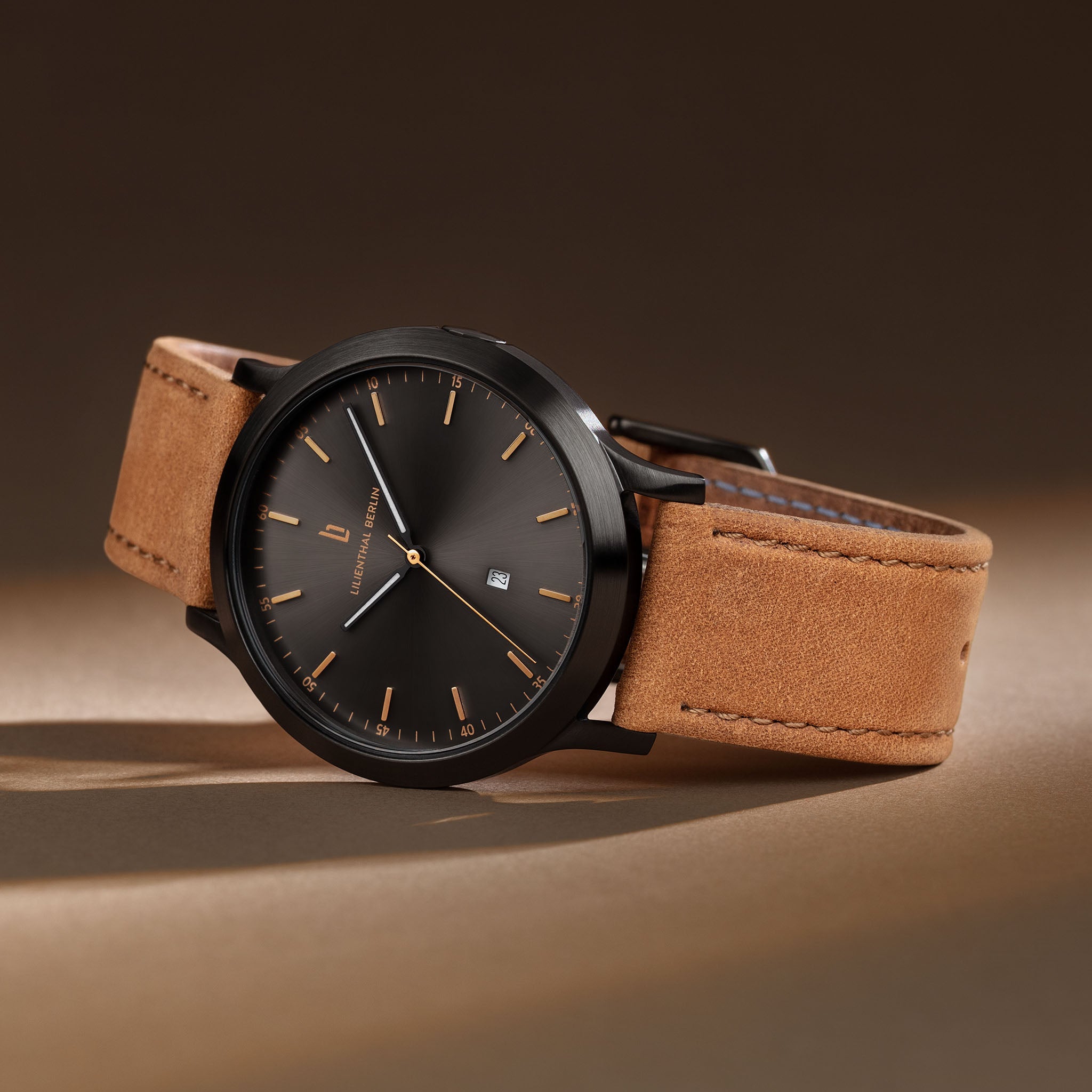 Huxley Black Bronze - Lilienthal Berlin