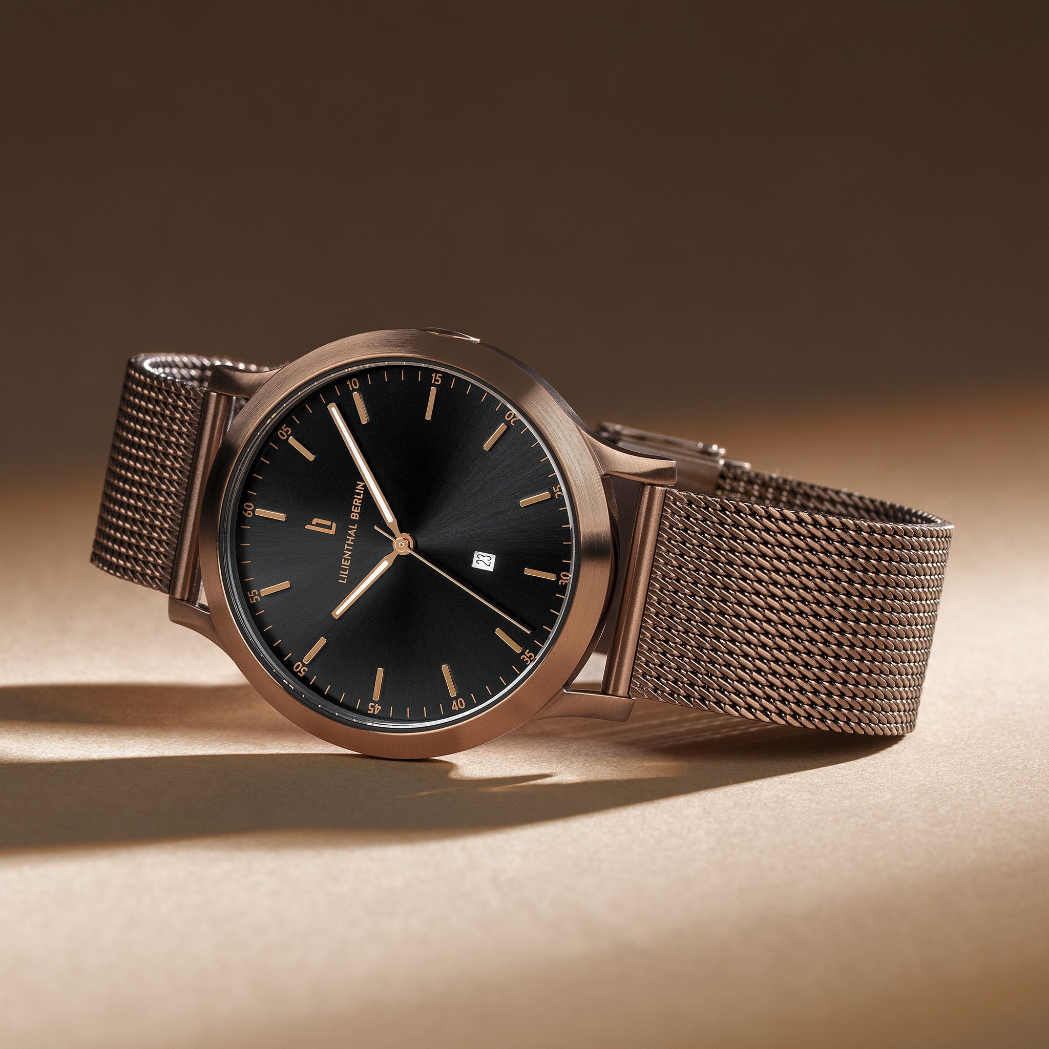 Huxley Bronze Black - Lilienthal Berlin