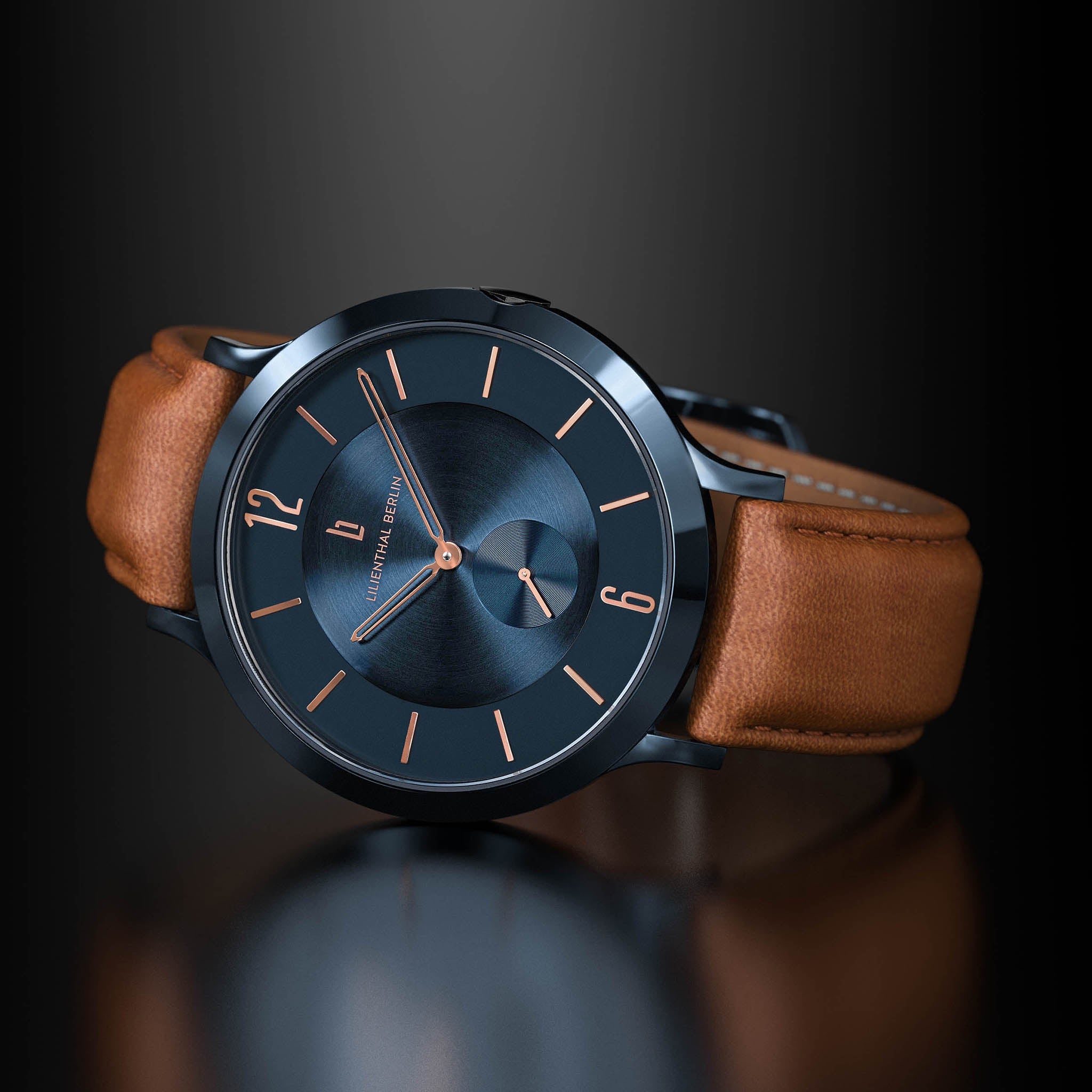 The Classic Blue Rose Gold - Lilienthal Berlin