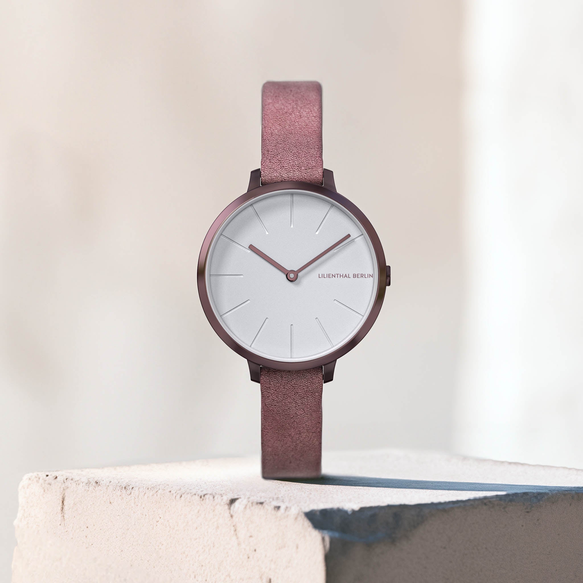 Rosalux Burgundy White - Lilienthal Berlin