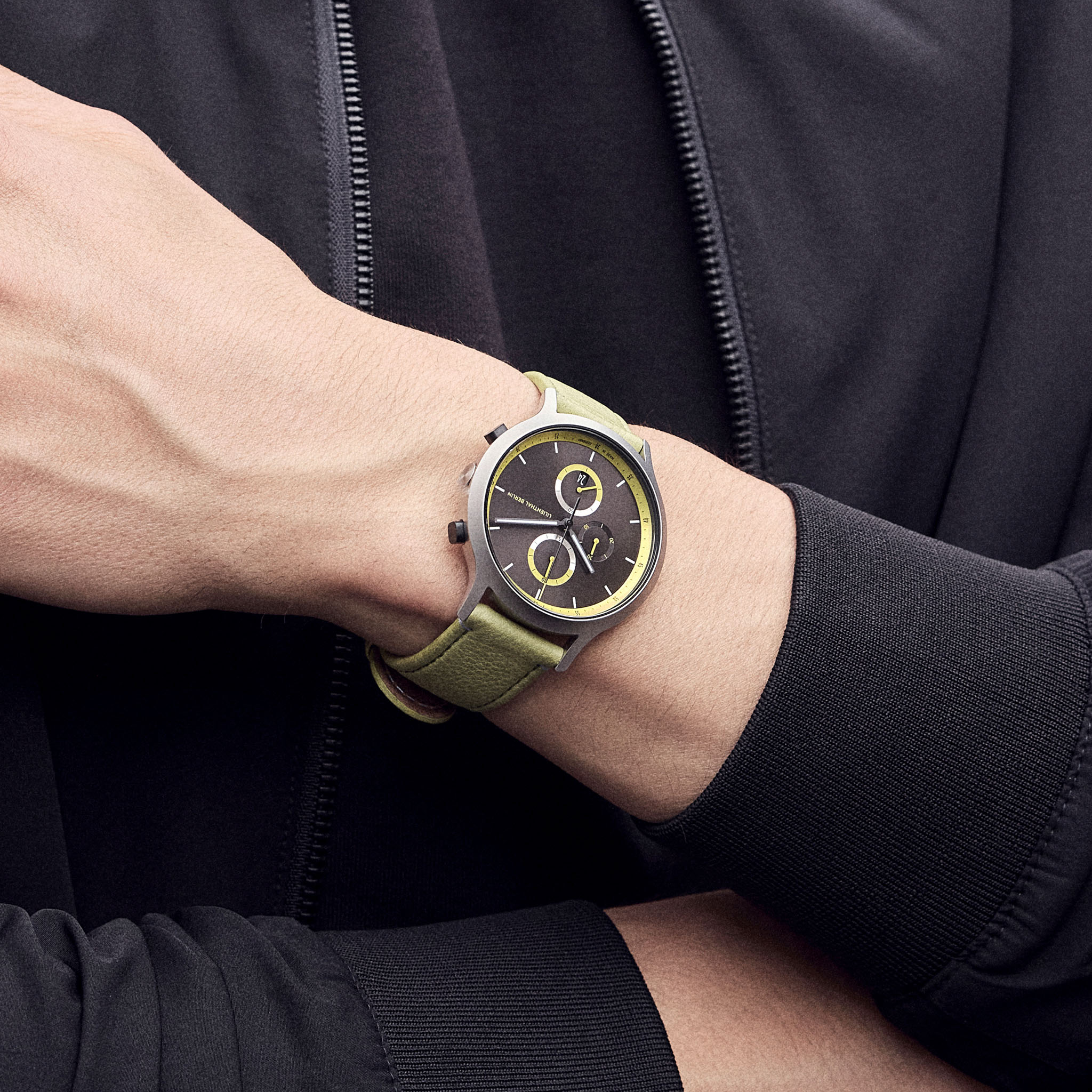Chronograph Remix II Mesh Black Matte – Lilienthal Berlin - North