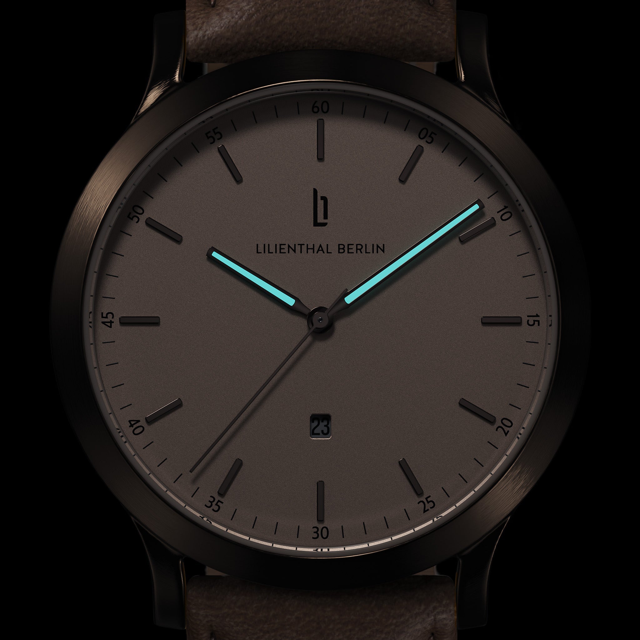 Huxley Bronze Almond Leather Dark brown – Lilienthal Berlin