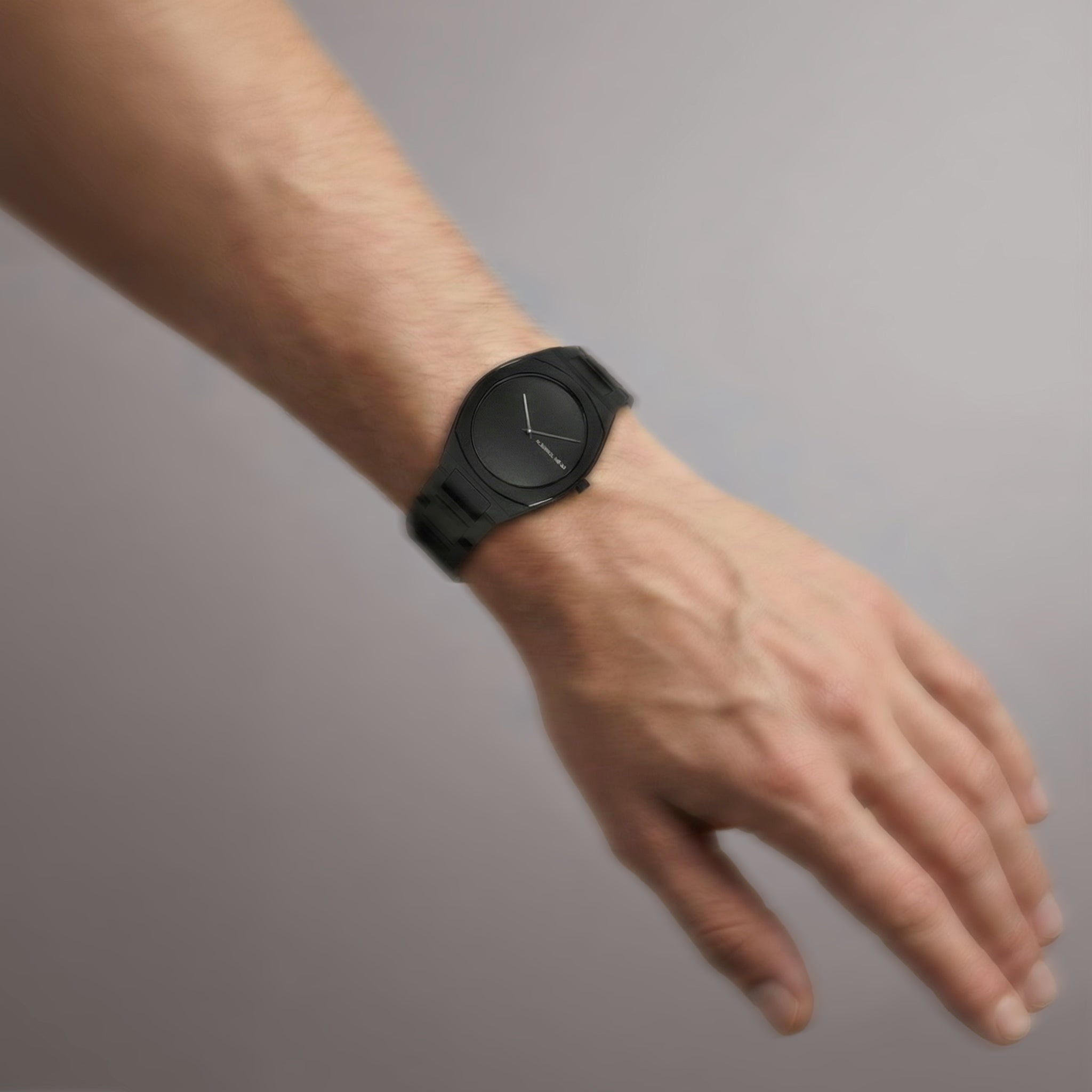 Nuvora – Watch – Black – Stainless Steel Mesh – Lilienthal Berlin